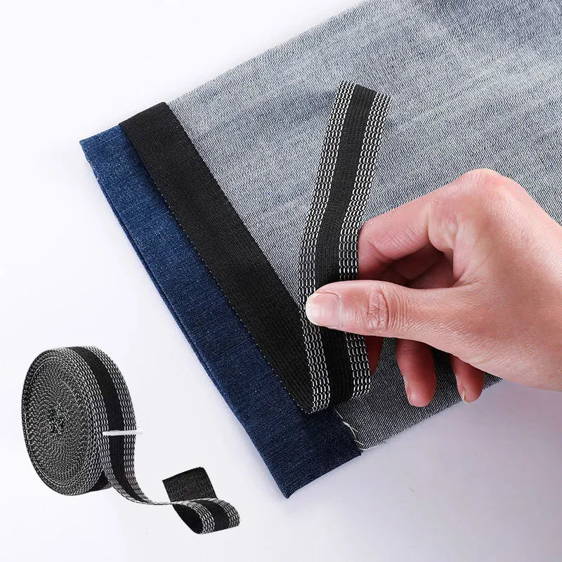 Fita Cola para Roupas – Autoadesiva, Prática e Discreta